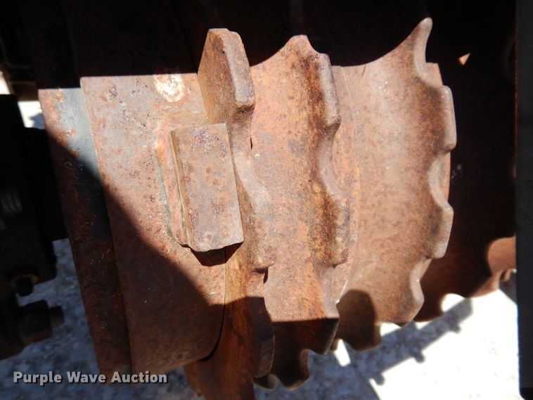 image for item IQ9561 Land Pride PS1572  seeder