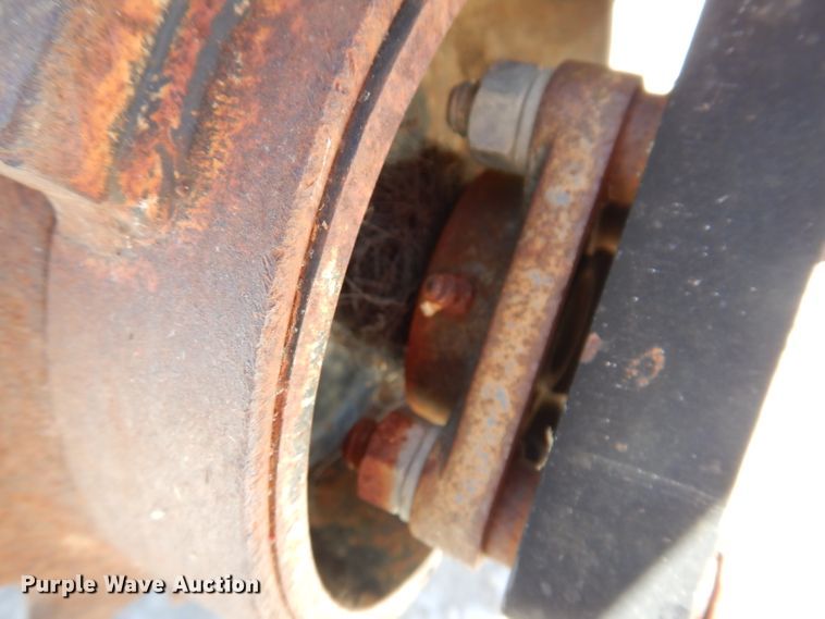 image for item IQ9561 Land Pride PS1572  seeder