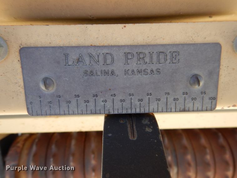 image for item IQ9561 Land Pride PS1572  seeder