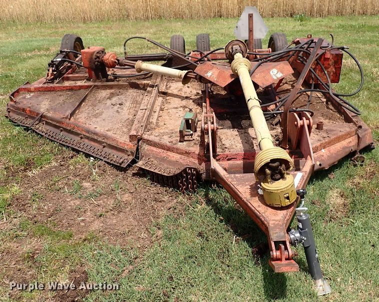 image for item IV9329 BMB  batwing mower