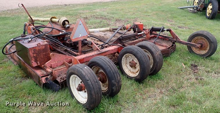 image for item IV9329 BMB  batwing mower