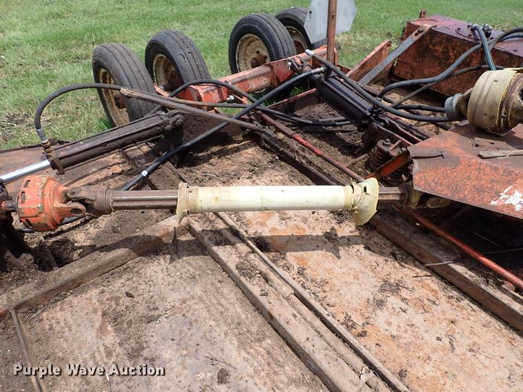 image for item IV9329 BMB  batwing mower