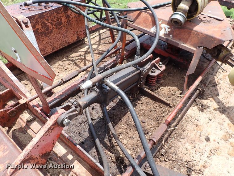 image for item IV9329 BMB  batwing mower