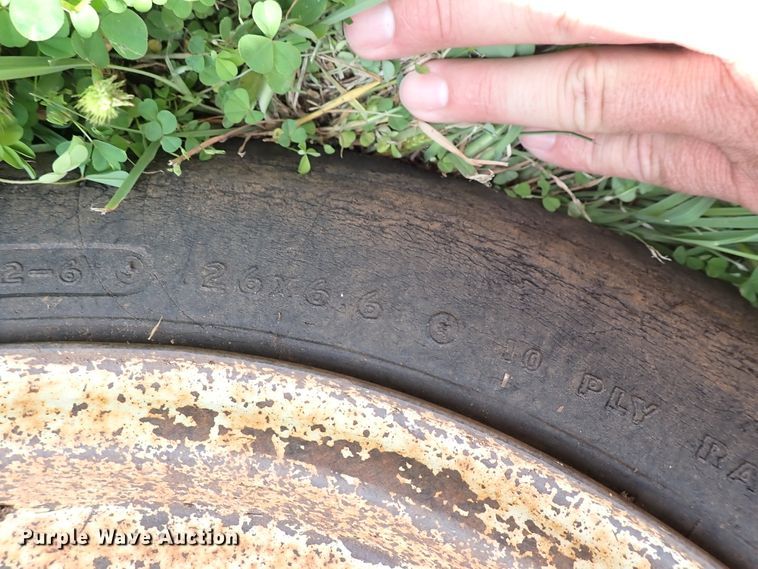 image for item IV9329 BMB  batwing mower