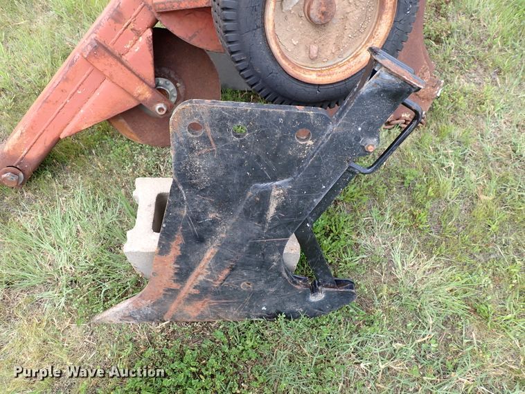 image for item IV9333 Ditch Witch  vibratory plow
