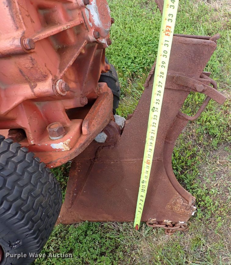 image for item IV9333 Ditch Witch  vibratory plow