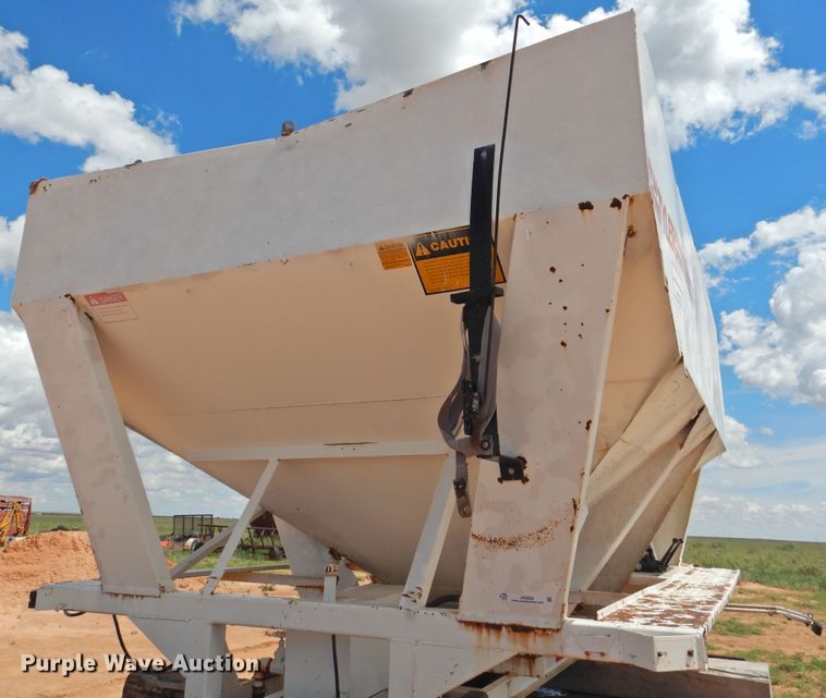 image for item JX9923 Tyler M10S  seed tender