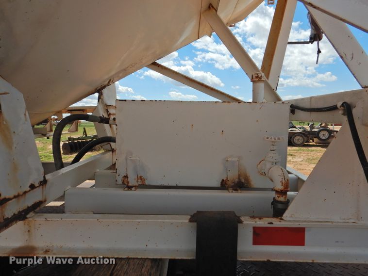 image for item JX9923 Tyler M10S  seed tender