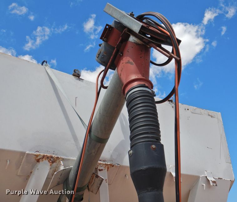 image for item JX9923 Tyler M10S  seed tender