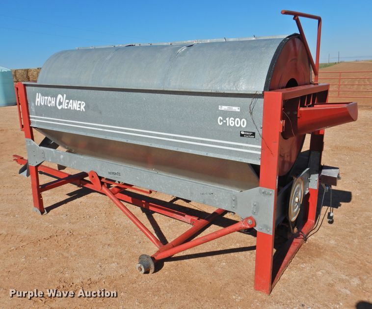 Hutchinson Hutch Cleaner C1600 seed cleaner in Muleshoe, TX Item