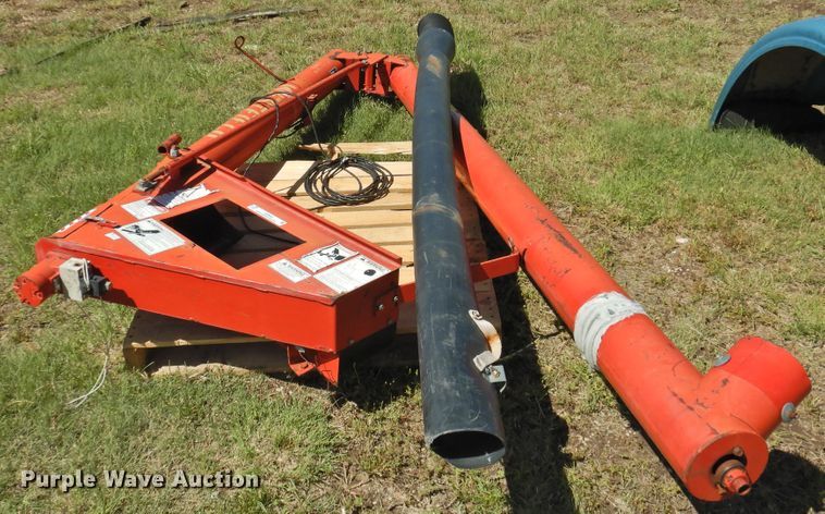 image for item JX9946 Westfield DF614  drill fill auger