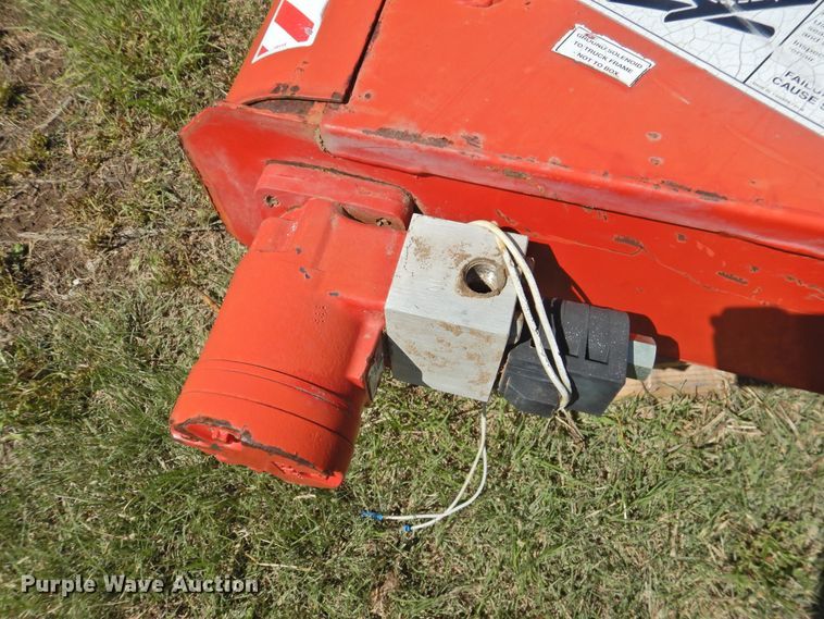 image for item JX9946 Westfield DF614  drill fill auger