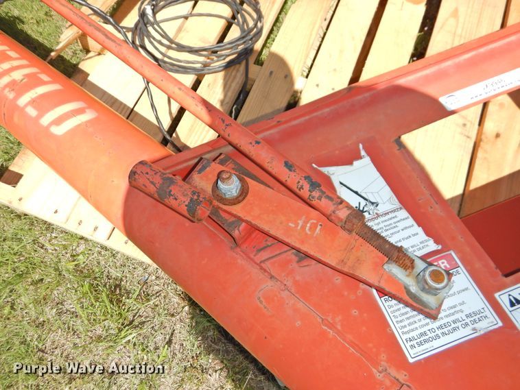 image for item JX9946 Westfield DF614  drill fill auger