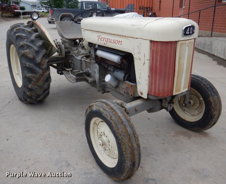 image for item JY9947 Ferguson F40  tractor
