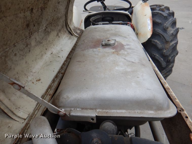 image for item JY9947 Ferguson F40  tractor