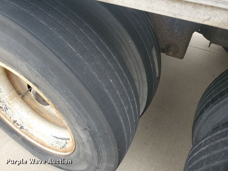 image for item DI5168 2000 Wabash  dry van trailer