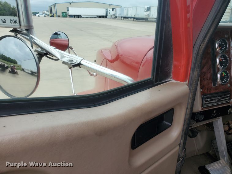 image for item DI5169 2007 International 9400i  semi truck