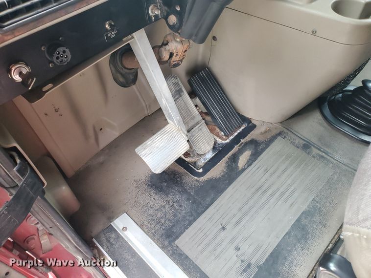 image for item DI5169 2007 International 9400i  semi truck