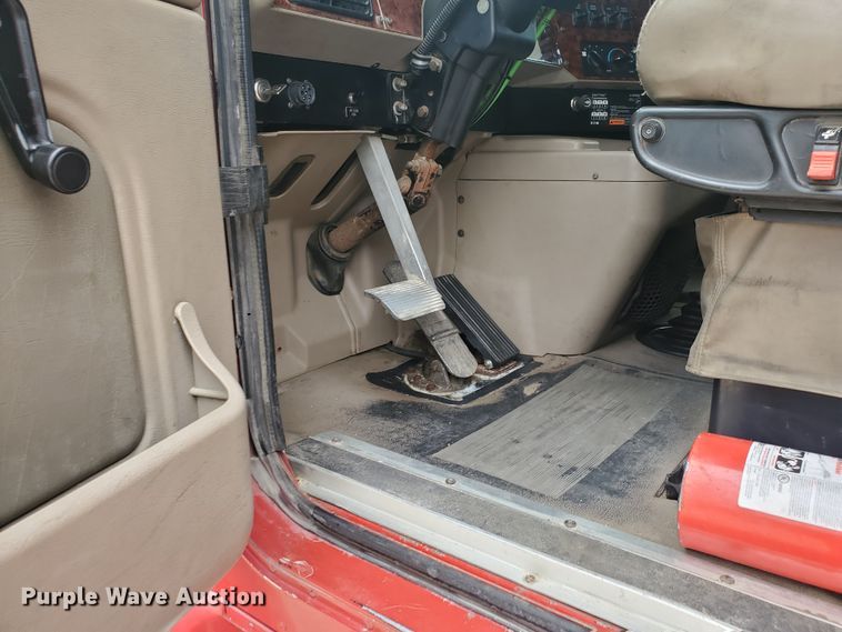 image for item DI5169 2007 International 9400i  semi truck