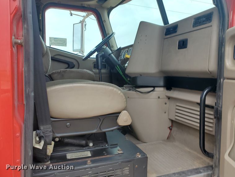 image for item DI5169 2007 International 9400i  semi truck