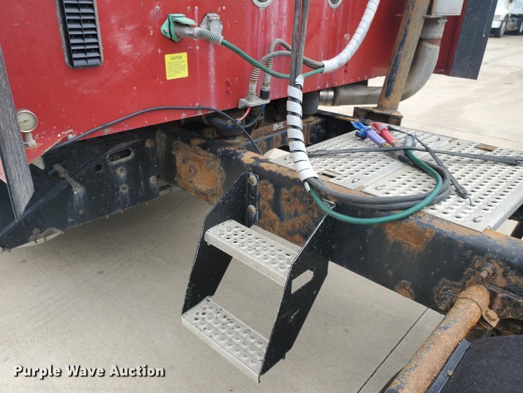 image for item DI5169 2007 International 9400i  semi truck