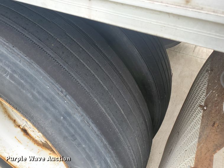 image for item DI5170 2000 Wabash  dry van trailer