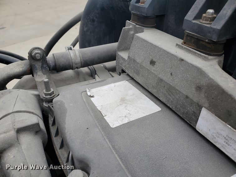 image for item DI5171 2014 Freightliner Cascadia  semi truck