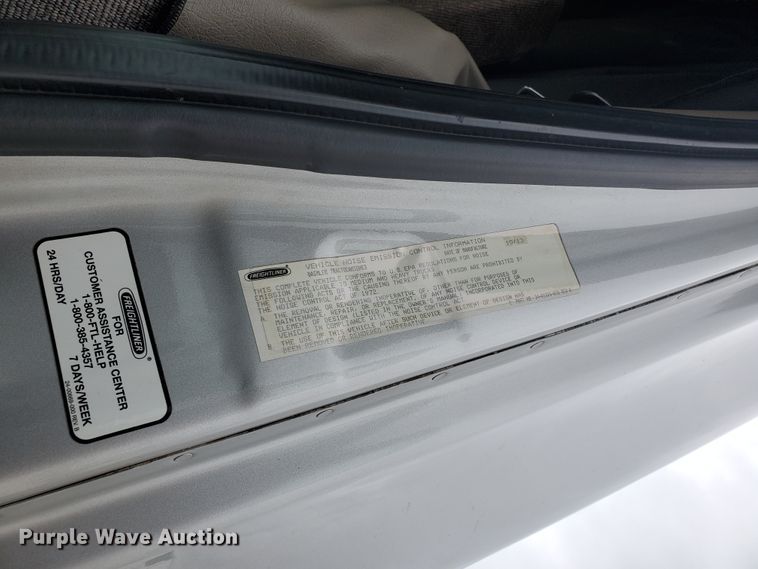 image for item DI5171 2014 Freightliner Cascadia  semi truck