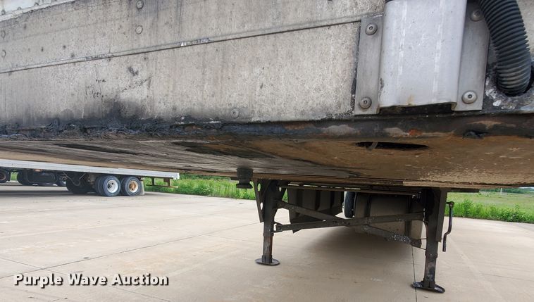 image for item DI5172 2006 Utility VS2RA  refrigerated van trailer