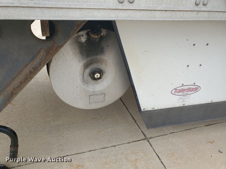 image for item DI5172 2006 Utility VS2RA  refrigerated van trailer