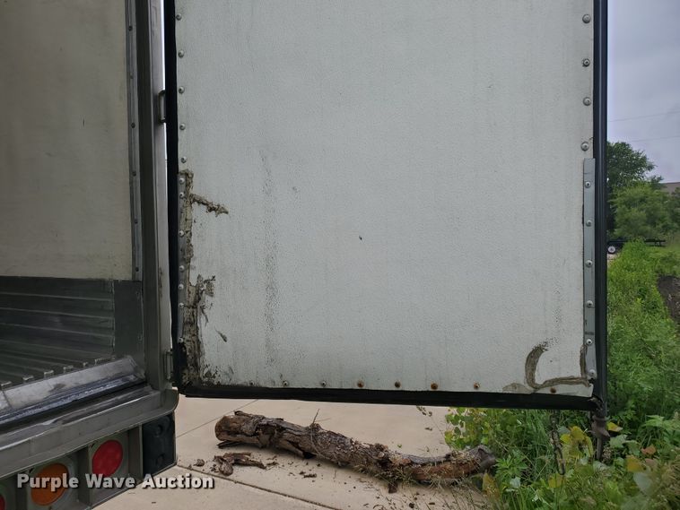 image for item DI5172 2006 Utility VS2RA  refrigerated van trailer