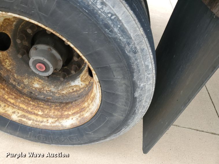 image for item DI5172 2006 Utility VS2RA  refrigerated van trailer