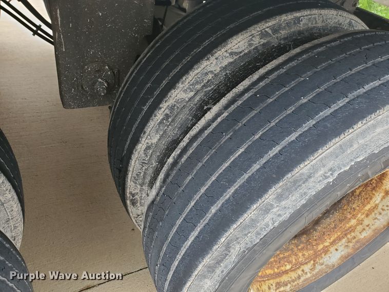 image for item DI5172 2006 Utility VS2RA  refrigerated van trailer