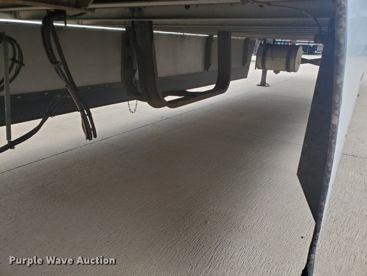 image for item DI5172 2006 Utility VS2RA  refrigerated van trailer