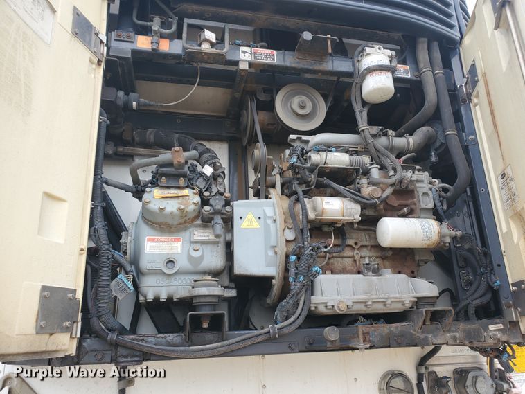 image for item DI5173 2006 Utility VS2RA  refrigerated van trailer