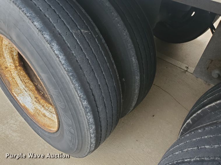 image for item DI5173 2006 Utility VS2RA  refrigerated van trailer