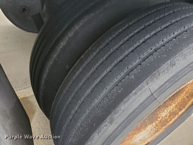 image for item DI5173 2006 Utility VS2RA  refrigerated van trailer