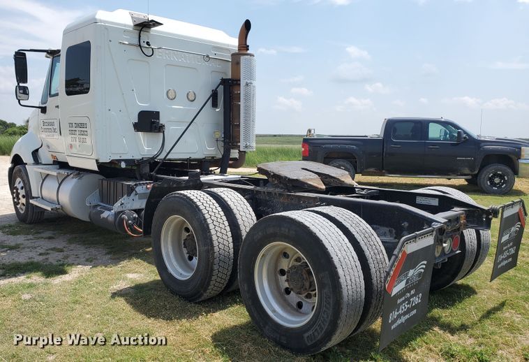 image for item DI5197 2013 International ProStar Plus  semi truck