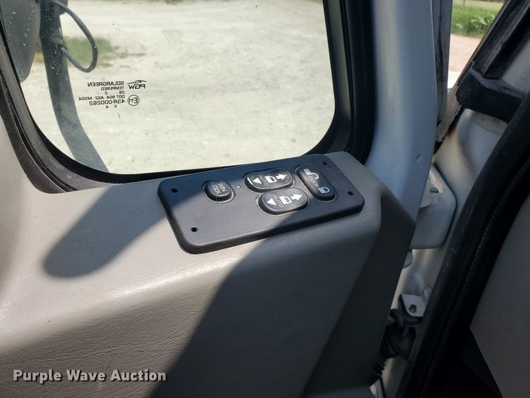 image for item DI5197 2013 International ProStar Plus  semi truck