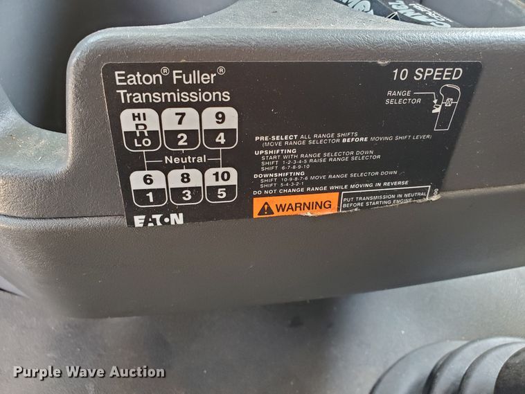 image for item DI5197 2013 International ProStar Plus  semi truck