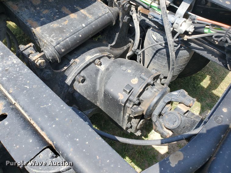 image for item DI5197 2013 International ProStar Plus  semi truck