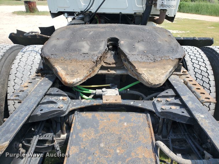 image for item DI5197 2013 International ProStar Plus  semi truck