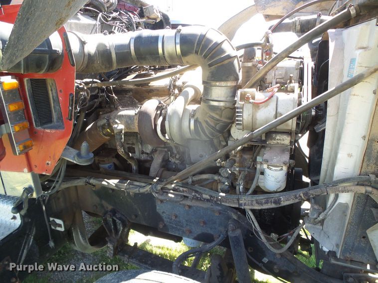 image for item DI5647 1984 Kenworth W900  semi truck