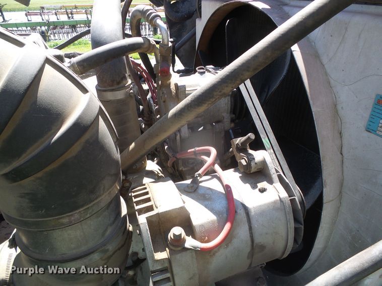 image for item DI5647 1984 Kenworth W900  semi truck