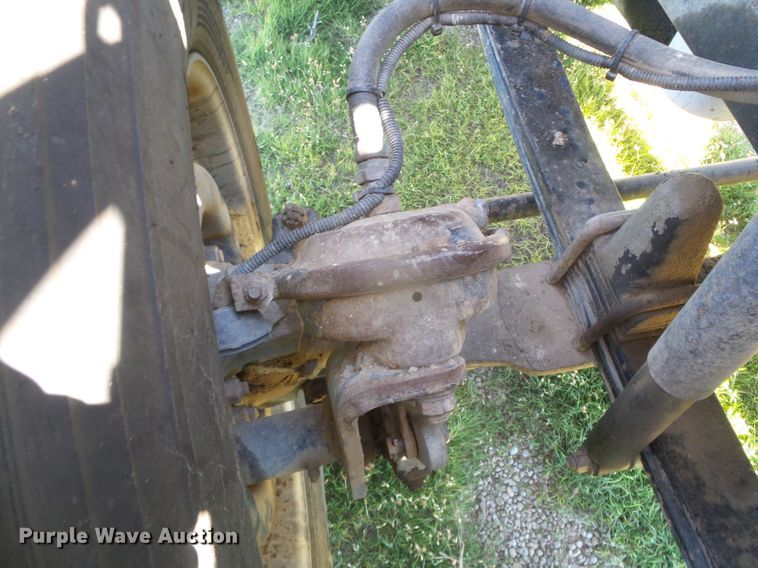 image for item DI5647 1984 Kenworth W900  semi truck