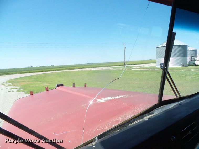 image for item DI5647 1984 Kenworth W900  semi truck