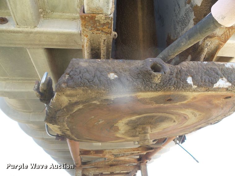 image for item DI5648 1972 Fuerhough DC527  end dump trailer