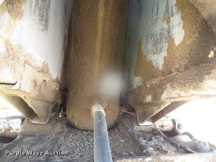 image for item DI5648 1972 Fuerhough DC527  end dump trailer