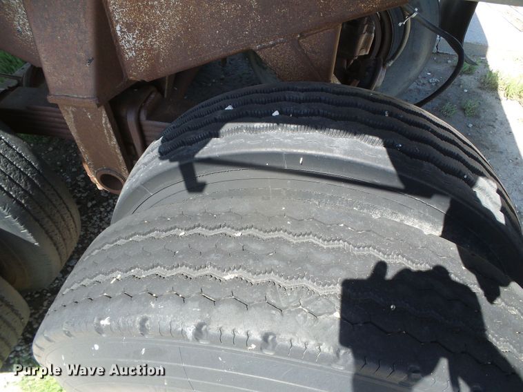 image for item DI5648 1972 Fuerhough DC527  end dump trailer