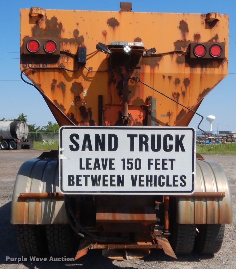 image for item DJ1914 1997 Mack CH613  spreader truck